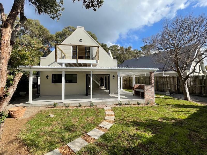 3 Bedroom Property for Sale in Beach Estate Western Cape